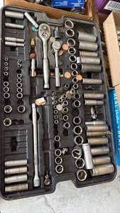 lot 3216 image: Sockets and rackets