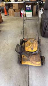 lot 3228 image: Yard Man self starter 6.5 hp mower