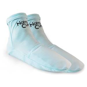 lot 6558 image: NatraCure Cold Therapy Socks - Reusable Foot Ice Pack - Cooling Socks for Hot Feet, Neuropathy Pain Socks, CRPS Relief, Ice Pack for Feet - Size SmallMedium