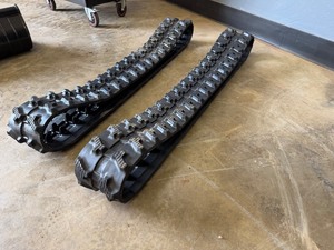 lot 6118 image: Unused CAPTOK Crawler Excavator Rubber Track Set of 2 (1-3 Ton)