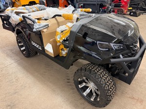 lot 6238 image: Unused Onshine 4-Seater Electric Golf Cart (OSGC4)- Black