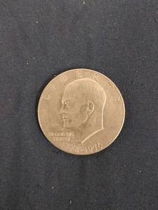 lot 61515 image: 1776-1976 United States Bicentennial Eisenhower Dollar