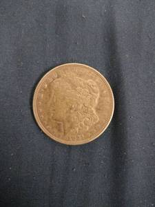 lot 61549 image: 1921 United States Morgan Silver Dollar