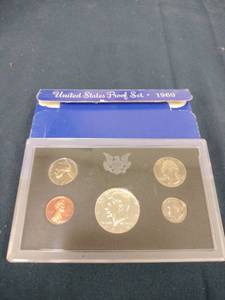 lot 61596 image: 1969 United States Proof Set