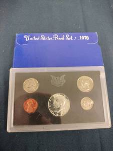 lot 61597 image: 1970 United States Proof Set