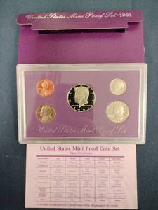 lot 61618 image: 1991 United States Proof Set