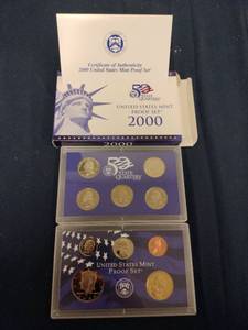 lot 61626 image: 2000 50 State Quarters United States Mint Proof Set