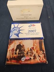 lot 61633 image: 2007 50 State Quarters United States Proof Set and Presidential $1 Coin Proof Set