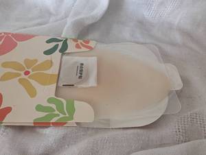 lot 1142 image: Invisible Bra Light Beige Strapless Adhesive Bra