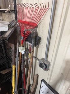 lot 41273 image: Lot of Misc. Garden Supplies