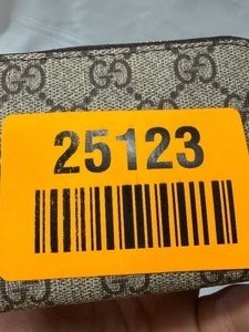 lot 25123 image: LVL 5 Replica Gucci GG wallet