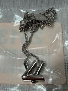 lot 25139 image: LVL 5 Replica Danecraft Sterling Silver Necklace