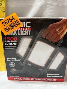 lot 26754 image: New Bionic Portable Work Light