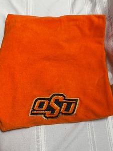 lot 26710 image: OSU Straw Hat and Shirt