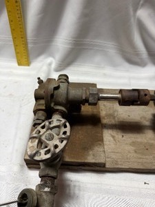 lot 26731 image: Electric Motor Pump