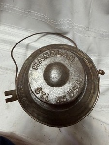 lot 26737 image: Vintage Metal Carbide Mining Lamps