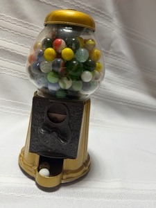 lot 26694 image: Mini Gumball Machine
