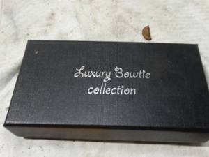 lot 26662 image: Luxury Bowtie Collection