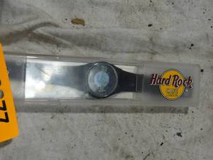 lot 26677 image: Vintage Hard Rock Cafe Watch