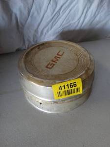 lot 41166 image: Vintage GMC Wheel Center Caps