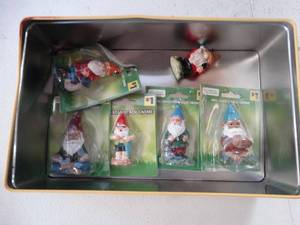 lot 41200 image: Collectible Garden Gnomes