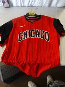 lot 41214 image: Chicago Jersey (XXL)