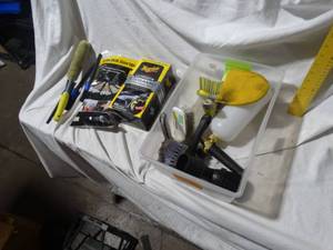 lot 22763 image: Car Cleaning Misc, Ceramic Coating spray and qtips.