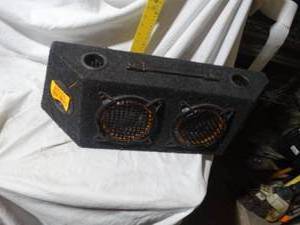 lot 22765 image: Dual Sub Box