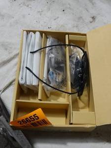 lot 26655 image: Samsung Active 3D TV Glasses Kit