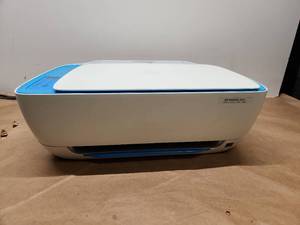 lot 17 image: HP DeskJet 3632 All-in-One Inkjet Printer