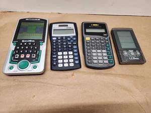 lot 20 image: Lot of Electronic Calculators and Gaming Devices