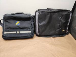 lot 40 image: Lot of 2 Laptop Messenger Bags - Case Logic and Fast Trac