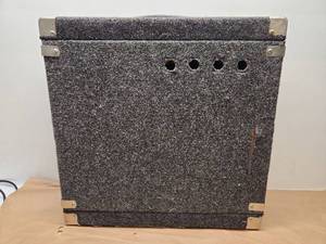 lot 54 image: Grundorf carpet-covered equipment case with hardware