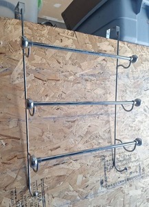 lot 55 image: Over Door Towel Rack with Hooks