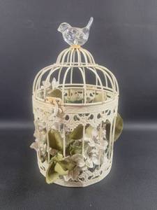 lot 2 image: Bird Cage with Bird Topper