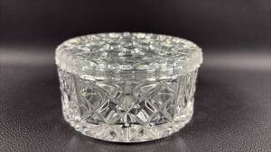 lot 45 image: Vintage MCM Full Lead Crystal TrinketJewelry Jar 4 inch diameter