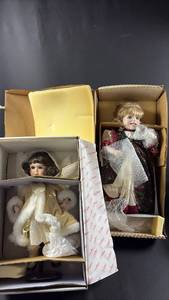 lot 164 image: Ellenbrooke Porcelain Dolls Collection with Snow Cherub Limited Edition