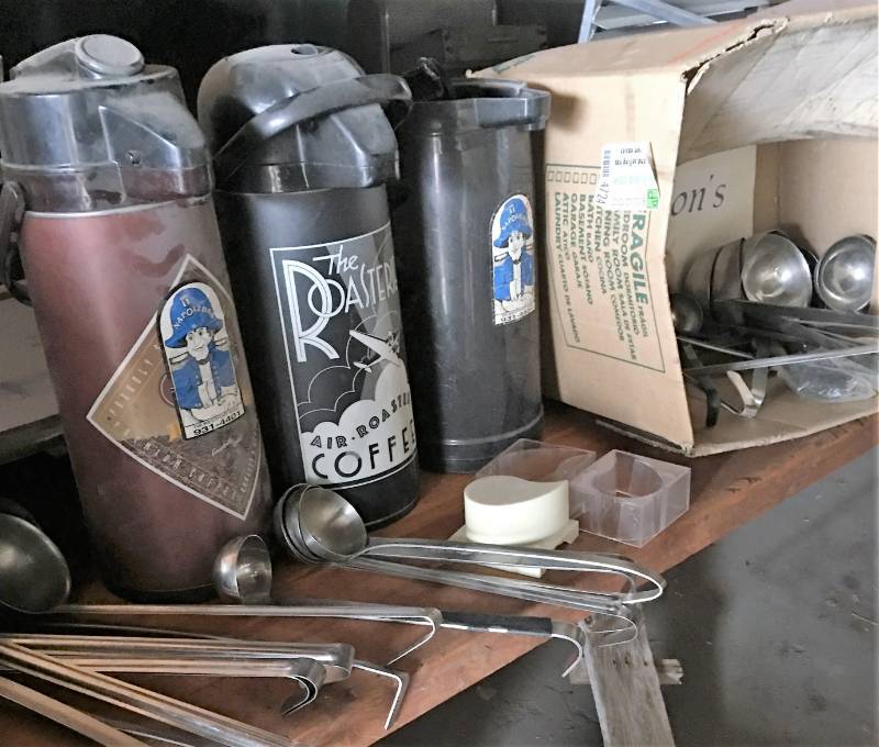 lot 5084 image: Lot of Airpots and SS Ladles
