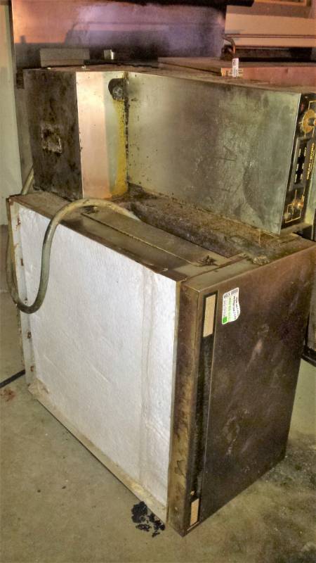 lot 5044 image: Impinger II Wear Ever Conveyor Oven by Lincoln