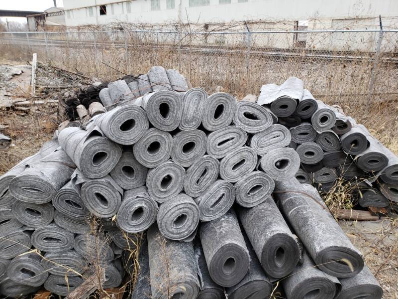 lot 11000 image: (1)Roll of Fiberglass SBS Base Sheeting