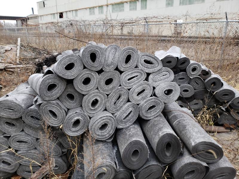 lot 11010 image: (1)Roll of Fiberglass SBS Base Sheeting $1 Dollar Starting Bid Pick Em
