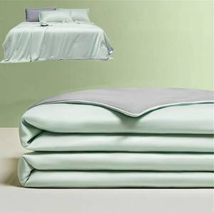 lot 19598 image: Cooling Bamboo Comforter Blanket Full Size - Retail $45