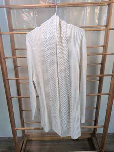 lot 2 image: 89th & Madison Open Front Knit Cardigan Sweater Size 2X Ivory