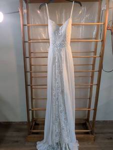 lot 19 image: Bohemian Lace Chiffon Bridesmaid dress with Spaghetti Straps