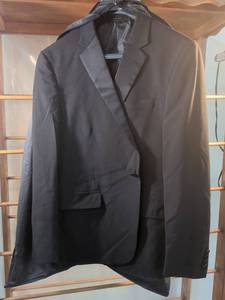 lot 20 image: J.Ferrar Slim Fit Black Blazer Sport Coat