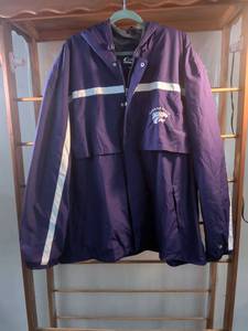 lot 55 image: Kansas State Wildcats GTM Sportswear Hooded Windbreaker Jacket 3XL