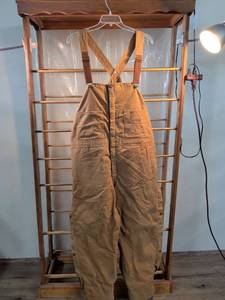 lot 76 image: Walls Insulated Bib Overalls 2XL Regular