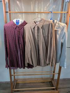 lot 86 image: Lot of 3 Womens Long Sleeve Button-Up Shirts - Stag Woman, Faded Glory & Striped
