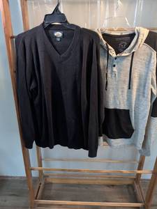 lot 97 image: Tommy Bahama Mens Black V-Neck Sweater & Machine Custom Co. Thermal Hoodie Bundle