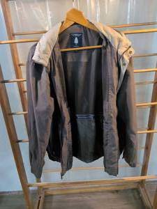 lot 121 image: Roundtree & Yorke Outdoors Mens Jacket Size Large